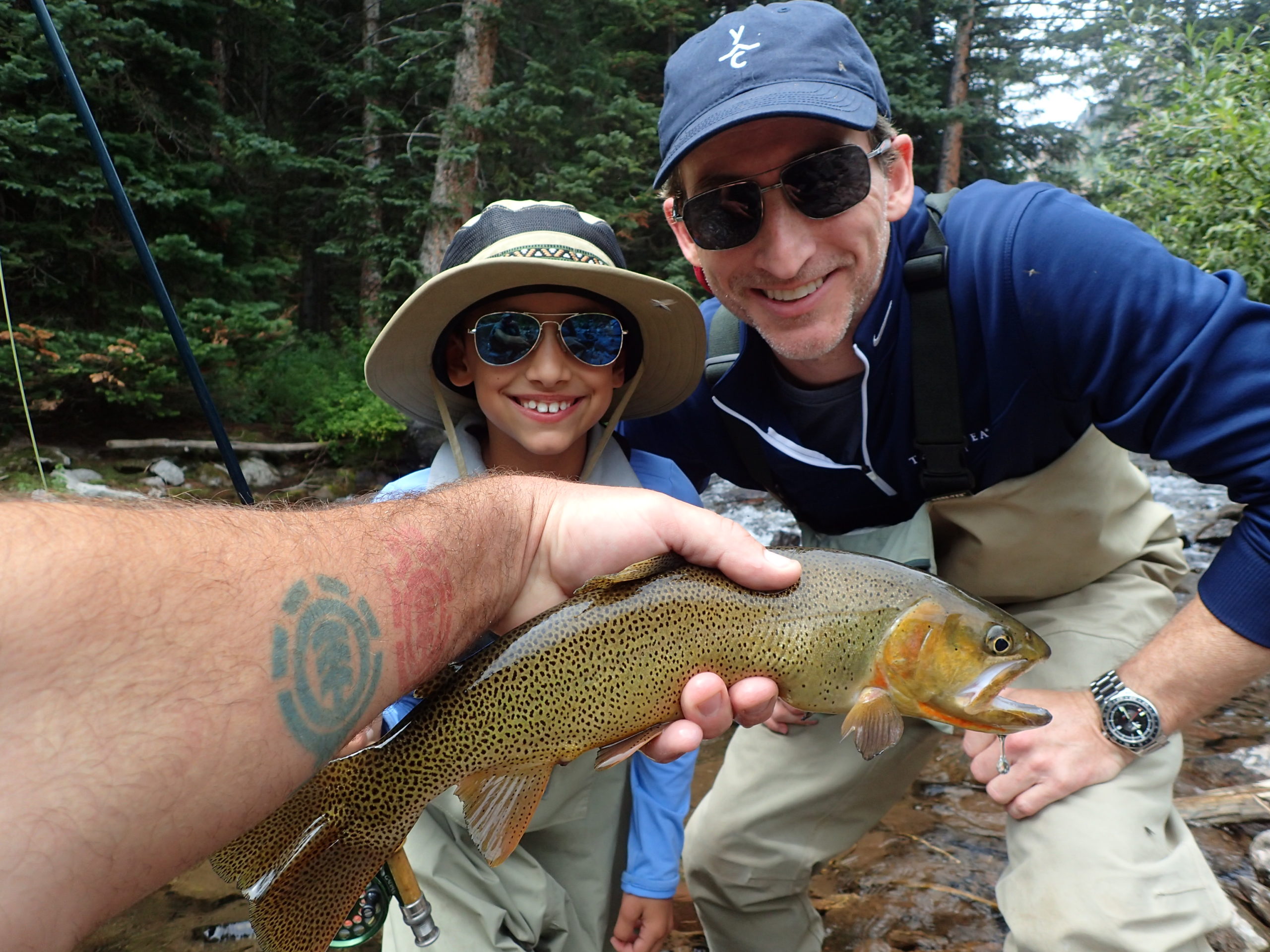 Couple fishing in Aspen Colorado